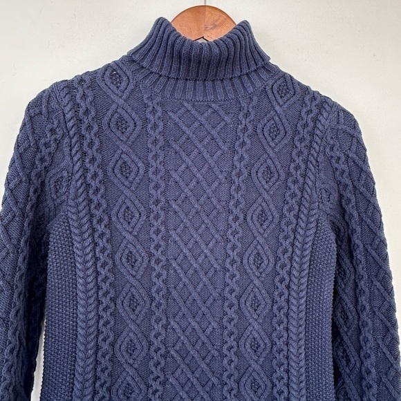Lands’ End turtleneck sweater with  long sleeves, fitted, cable knit cotton - Picture 5 of 8